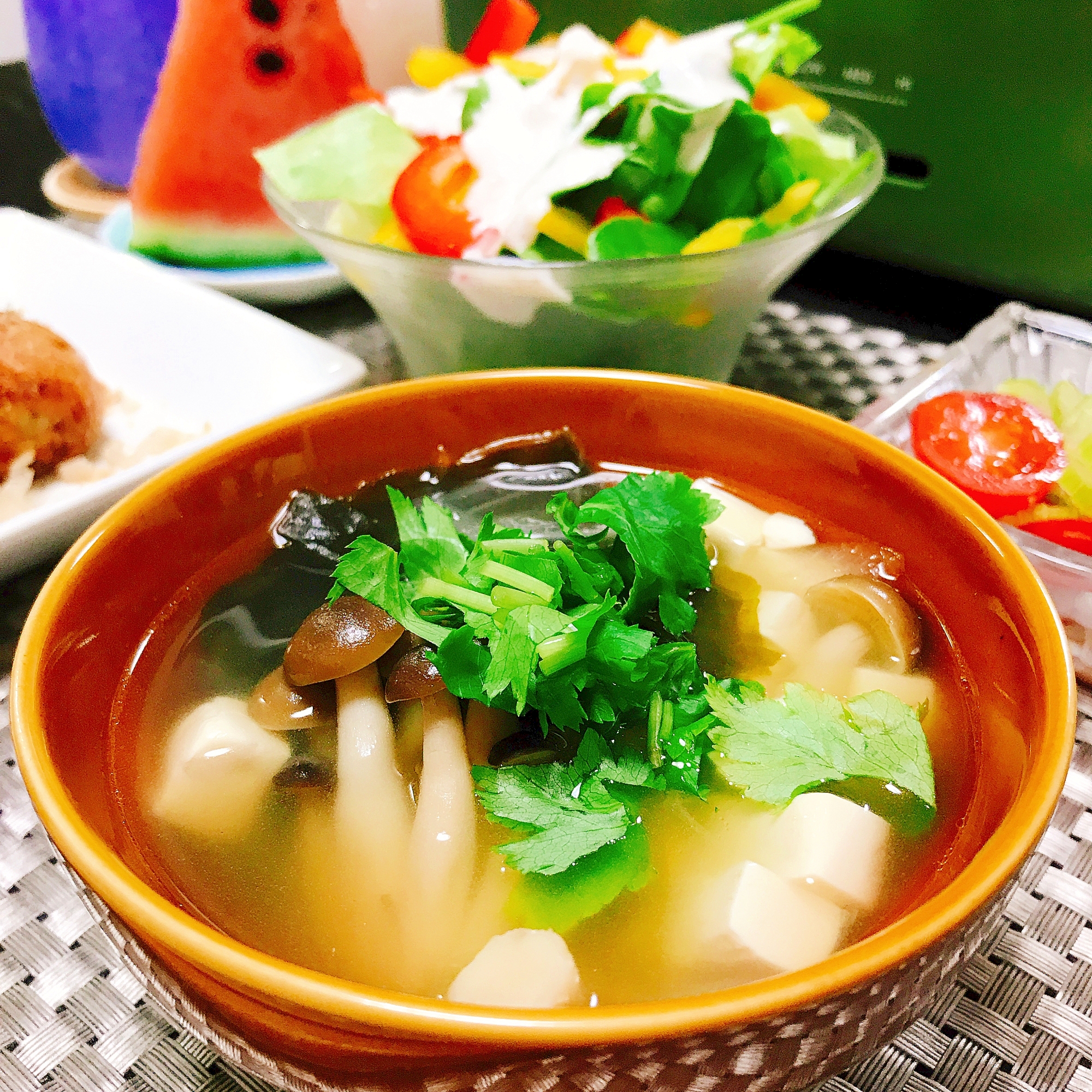 豆腐・しめじ・ワカメの生姜スープ☆