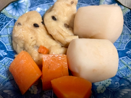 里芋とがんもどきの煮物