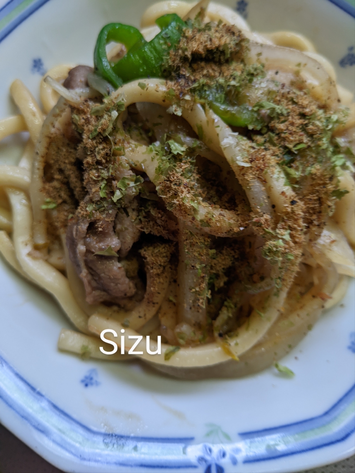 ピーマンとちくわの焼きうどん