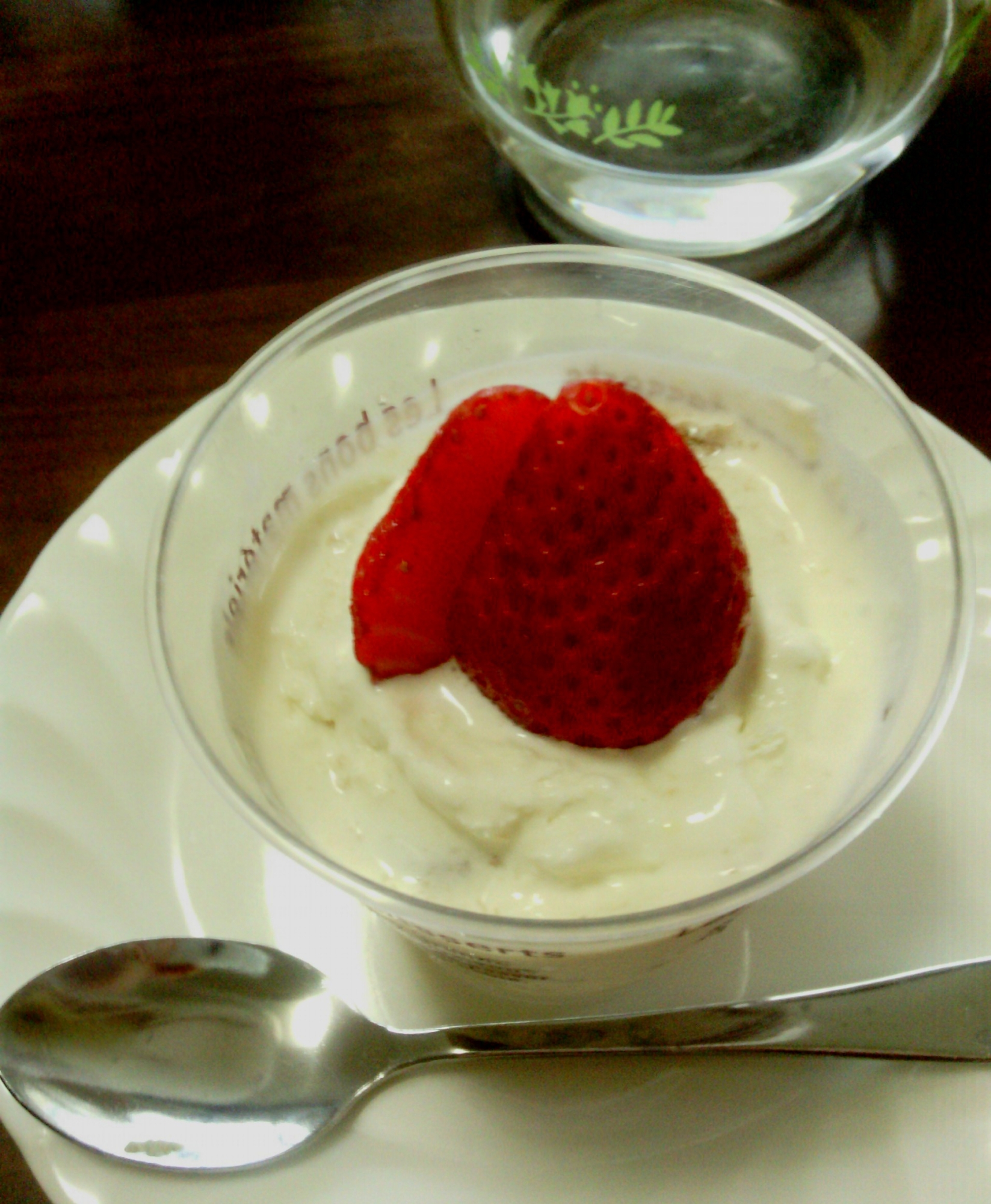 レンジで作るスポンジ生地でカップショートケーキ レシピ 作り方 By ヘルムート 楽天レシピ レンジで作るスポンジ生地でカップショートケーキ レシピ 作り方 By ヘルムート 楽天レシピ