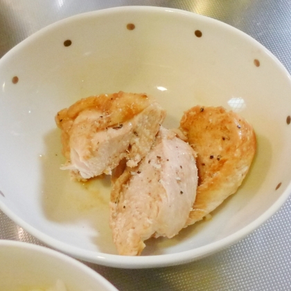 超簡単♡鶏胸肉のマジックソルト焼き
