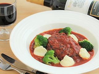 煮込みハンバーグ のび~るモッツァレラチーズ