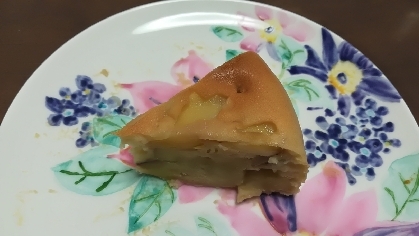 炊飯器で簡単！りんごとサツマイモのケーキ