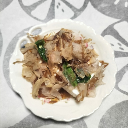 鰹節花かつをたっぷり♪冷奴