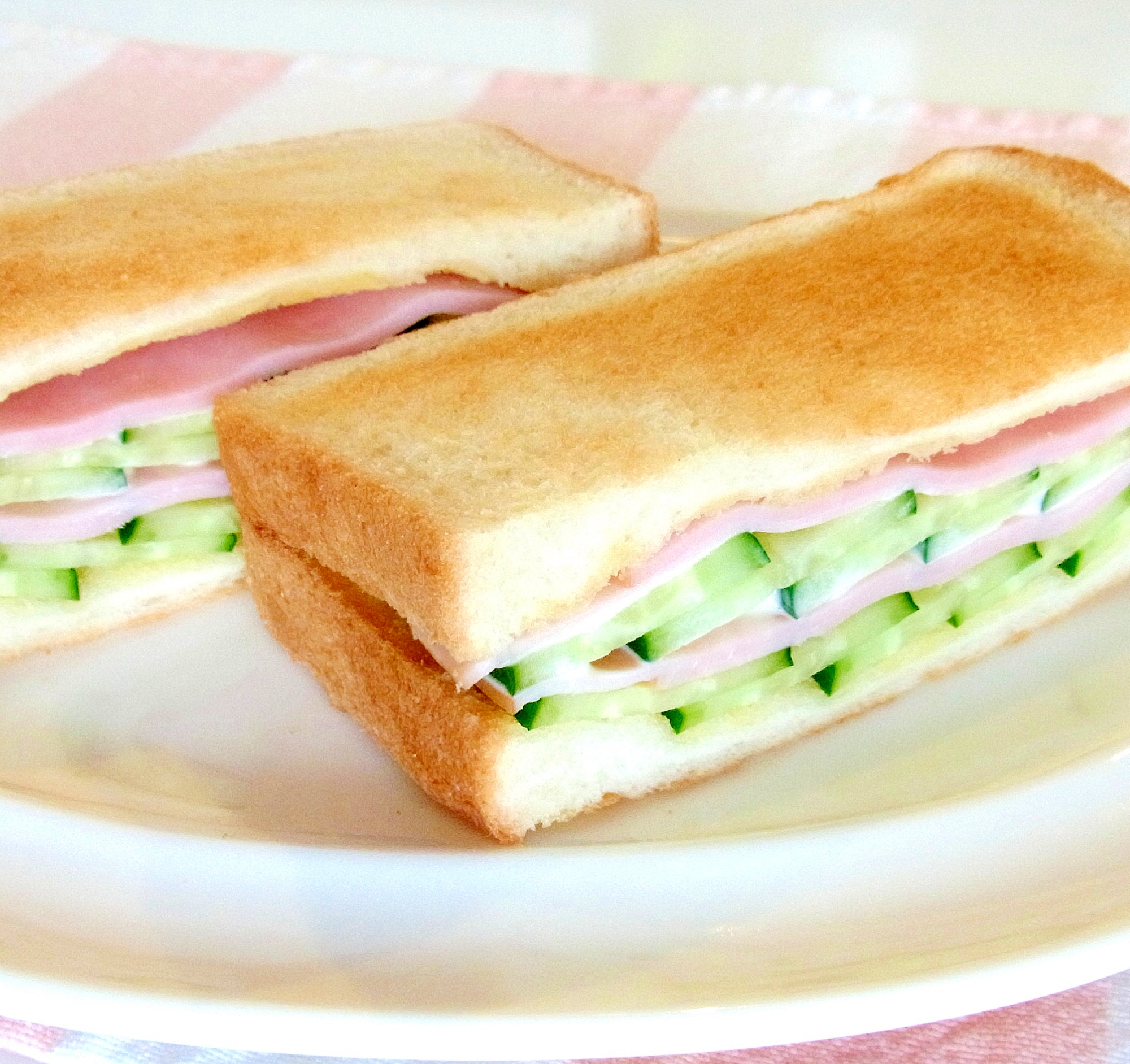 ハムときゅうりのトーストサンド レシピ 作り方 By メリッコ 楽天レシピ ハムときゅうりのトーストサンド レシピ 作り方 By メリッコ 楽天レシピ