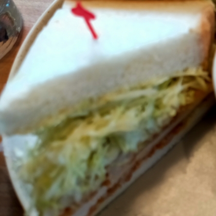 シンプル　キャベツたっぷりサンドウィッチ