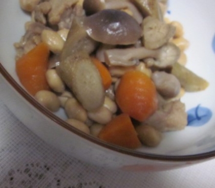 大豆と野菜の簡単煮