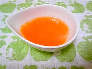 <離乳食初期>にんたまのりんごスープ