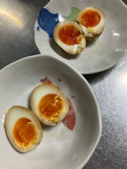 麺つゆで簡単！ごま油が決め手の煮卵