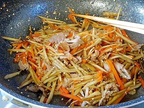 うちのおかず「豚生姜焼きんぴら」