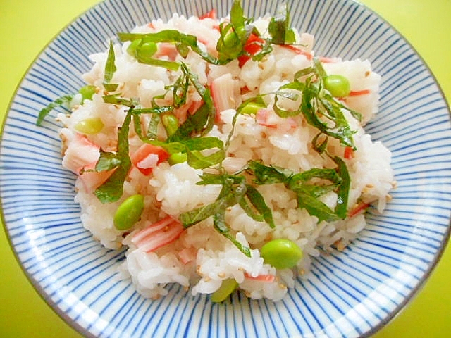 カニカマと枝豆の酢飯混ぜごはん