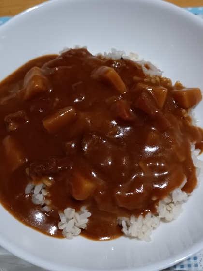 隠し味はコンソメ！カレーライス