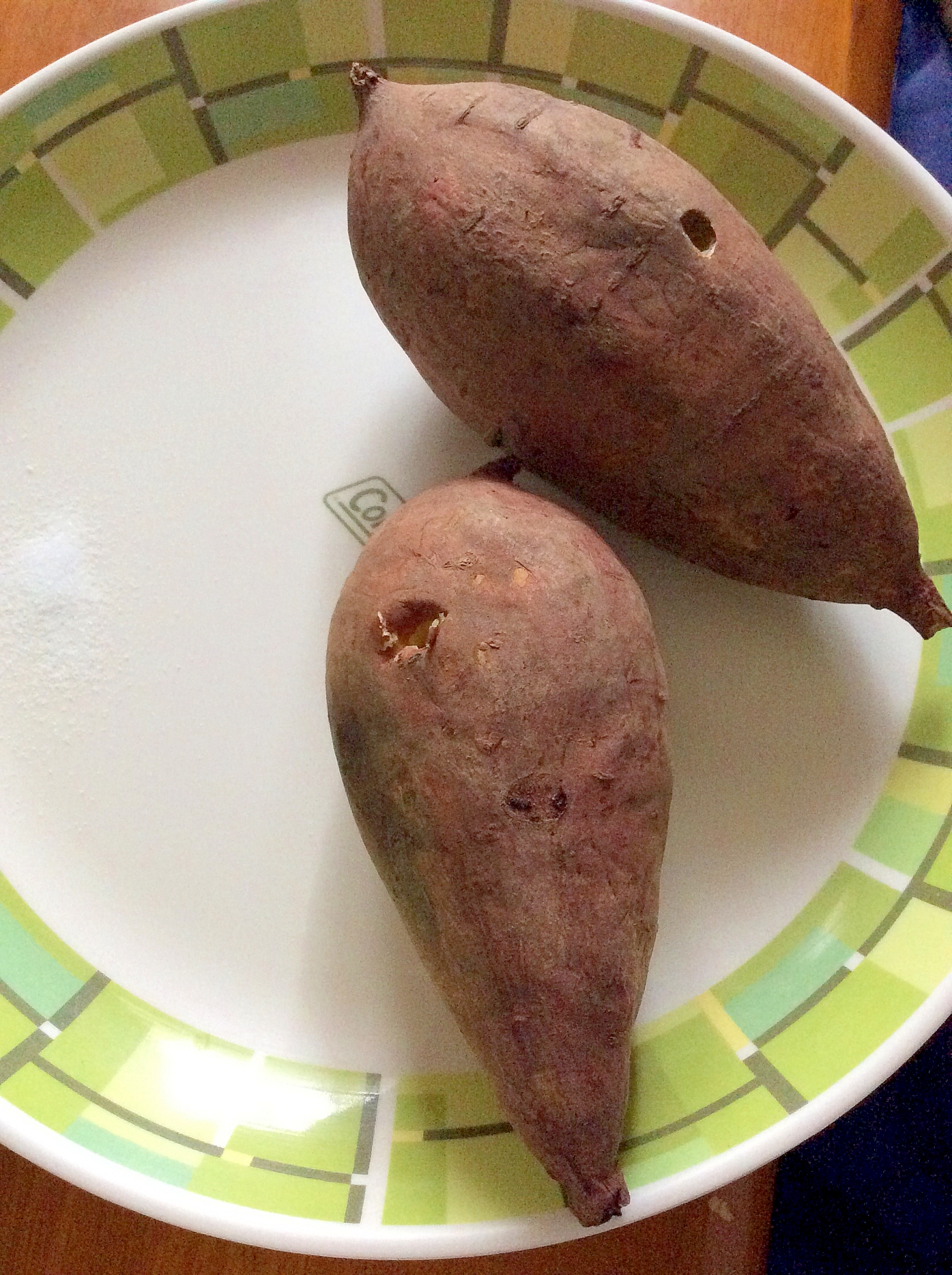 ストウブで焼き芋 レシピ 作り方 By Madone6 楽天レシピ ストウブで焼き芋 レシピ 作り方 By Madone6 楽天レシピ