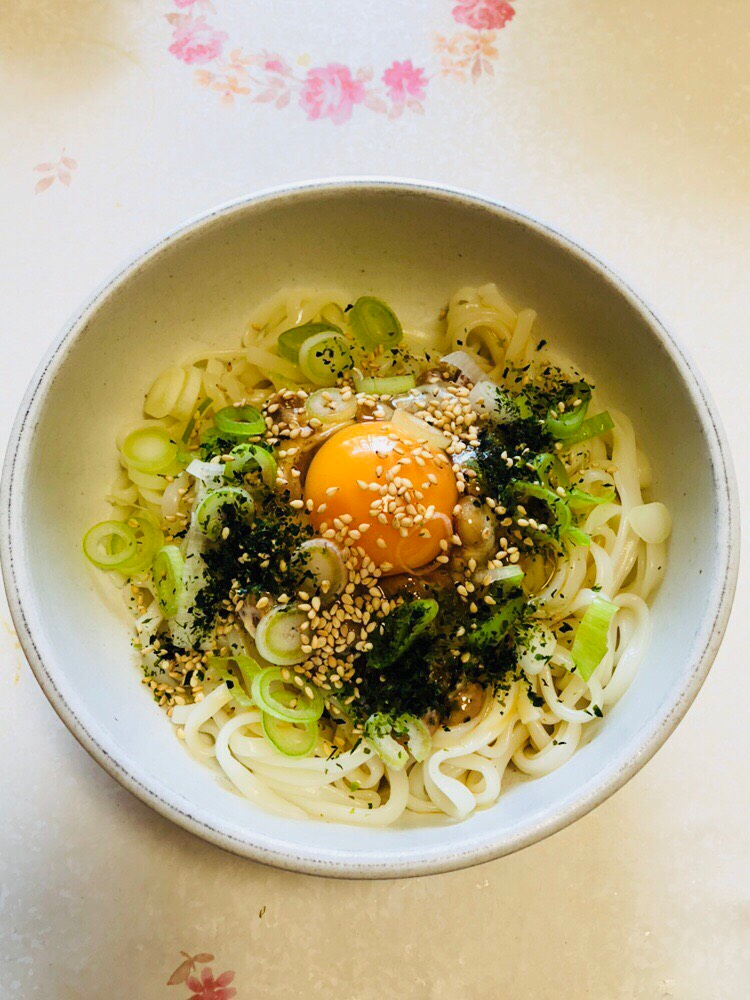 納豆釜玉うどん