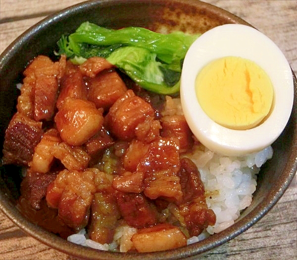 台湾ごはんの定番☆ルーロー飯♪