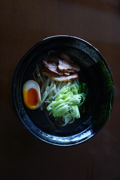 リメイク・豚の角煮の下茹で汁で！角煮入りラーメン