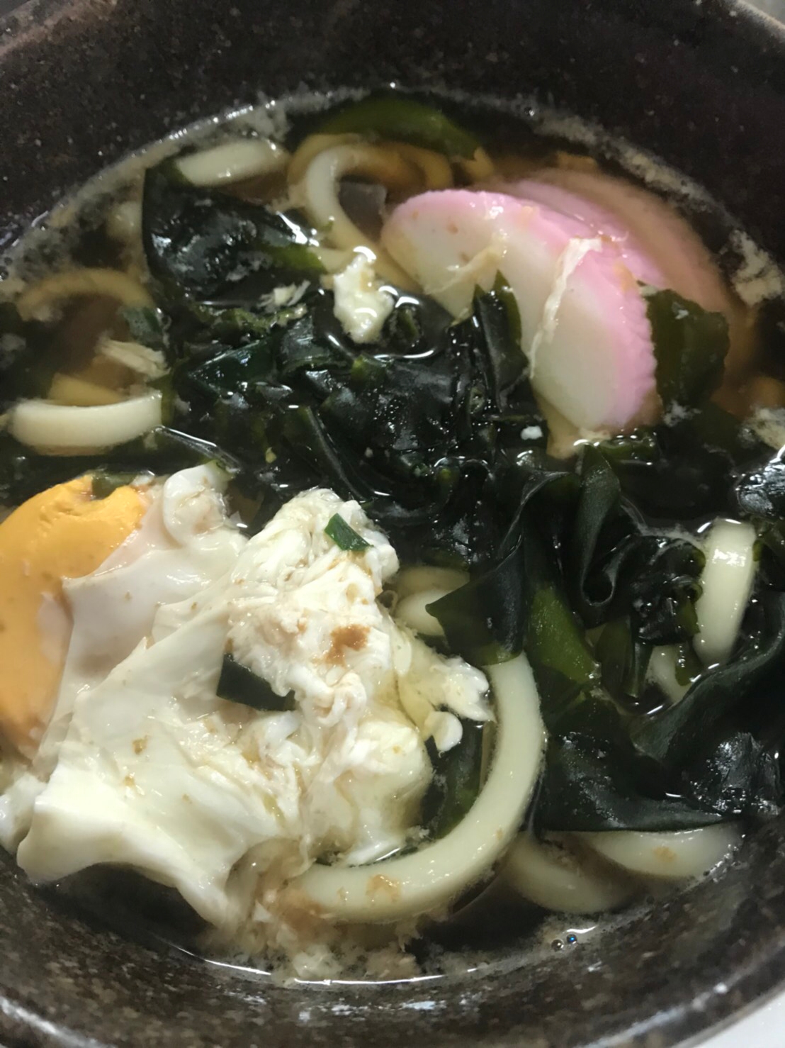 落とし卵と茎付きわかめ(^○^)うどん☆