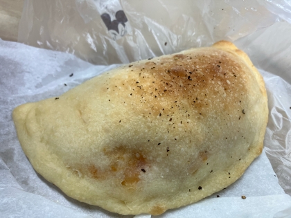 ピザ生地で！カルツォーネ