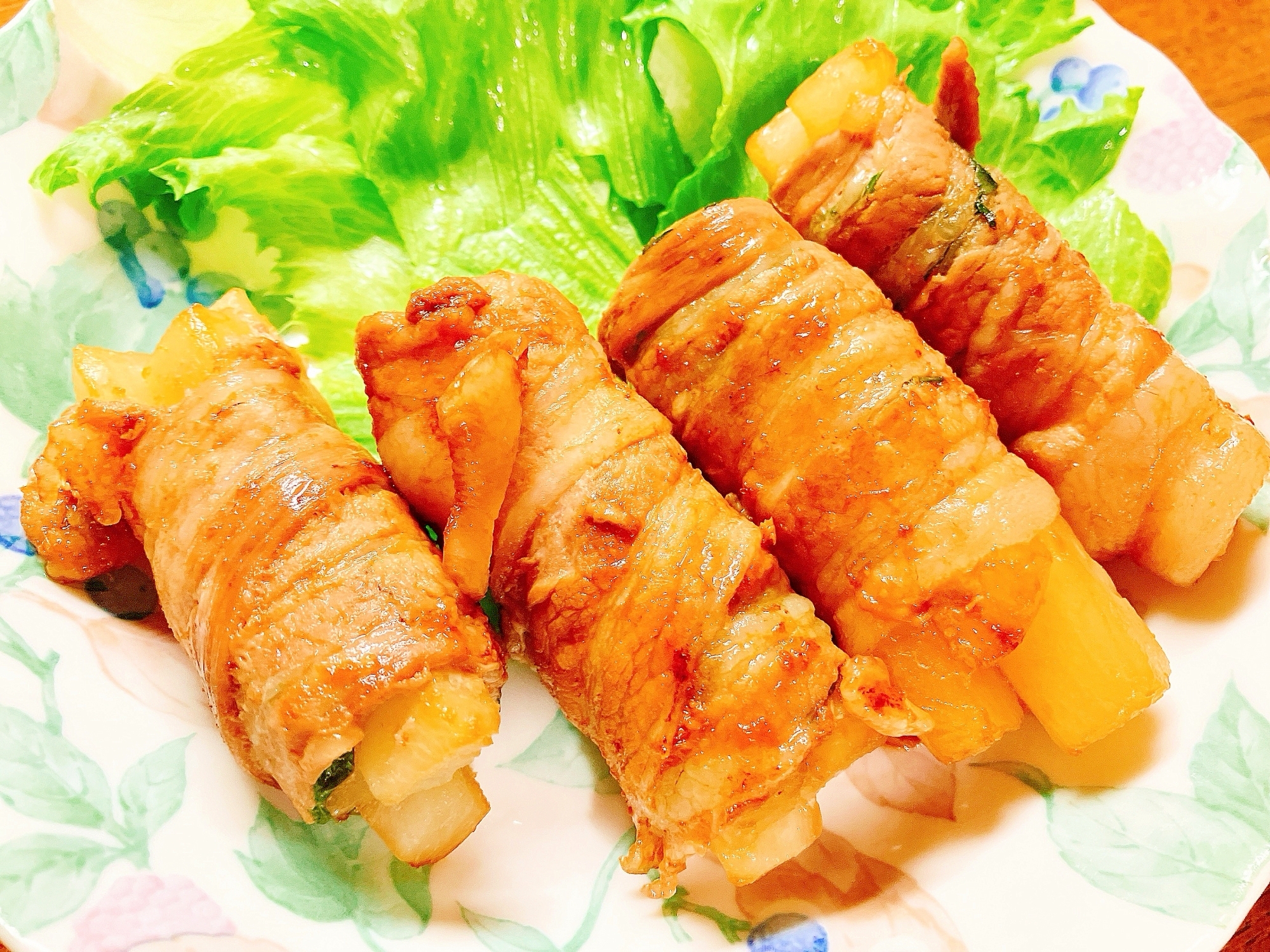 大根とシソの生姜味の肉巻き