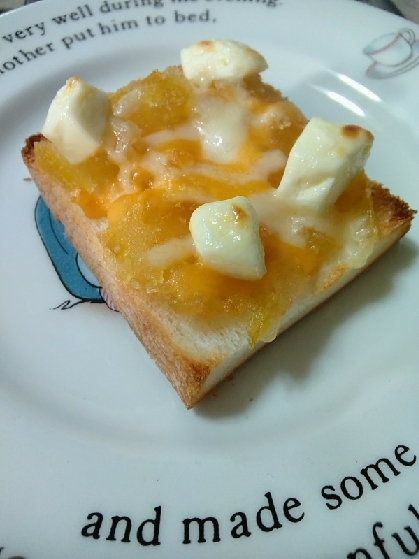 ただいまです♪
文旦ジャムを作ってるのでレシピ見た瞬間わ～い٩(ˊᗜˋ*)وってなりました♡クリームチーズと合わさって美味しいトーストに✨ごちそうさまです♥