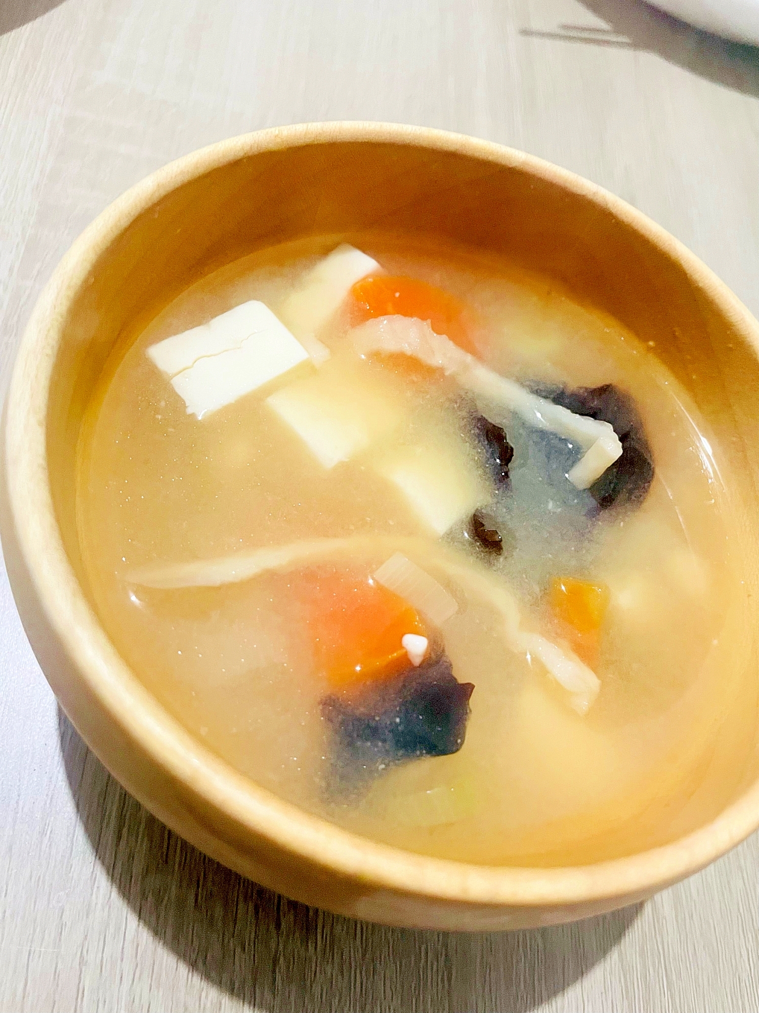 切り干し大根とワカメの味噌汁