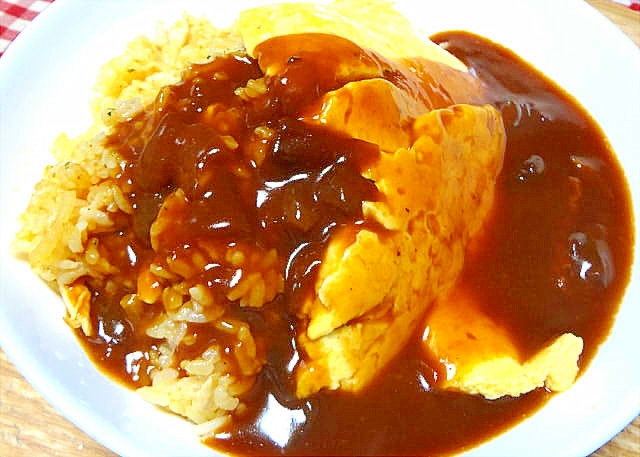 チキンライスのオムライス ハッシュドビーフがけ レシピ 作り方 By デラみーやん 楽天レシピ