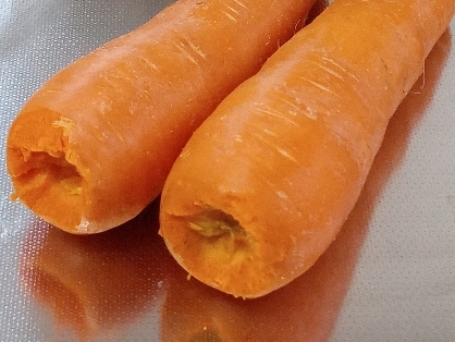 cabonさんのくり抜ききれいですね。包丁でやってみたけどちょっとギザギザしました。保存方法ありがとうございます♪