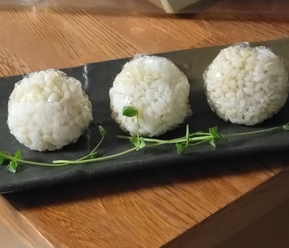 コロコロ 丸い⭕たこ焼き風おにぎり✨簡単✨