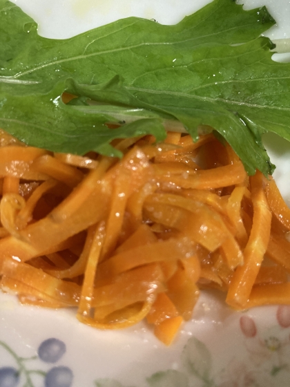 絶対喜ばれる♡スペインバル風絶品にんじんサラダ