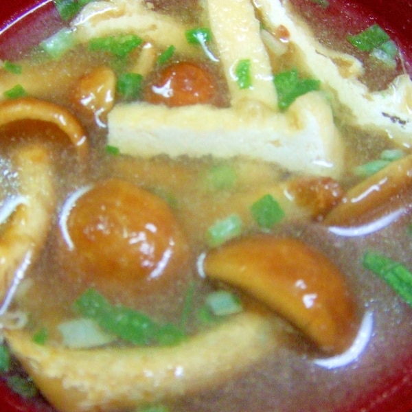 お味噌汁 大なめこ 油揚げ ねぎ レシピ 作り方 By Iihi009 楽天レシピ お味噌汁 大なめこ 油揚げ ねぎ レシピ 作り方 By Iihi009 楽天レシピ