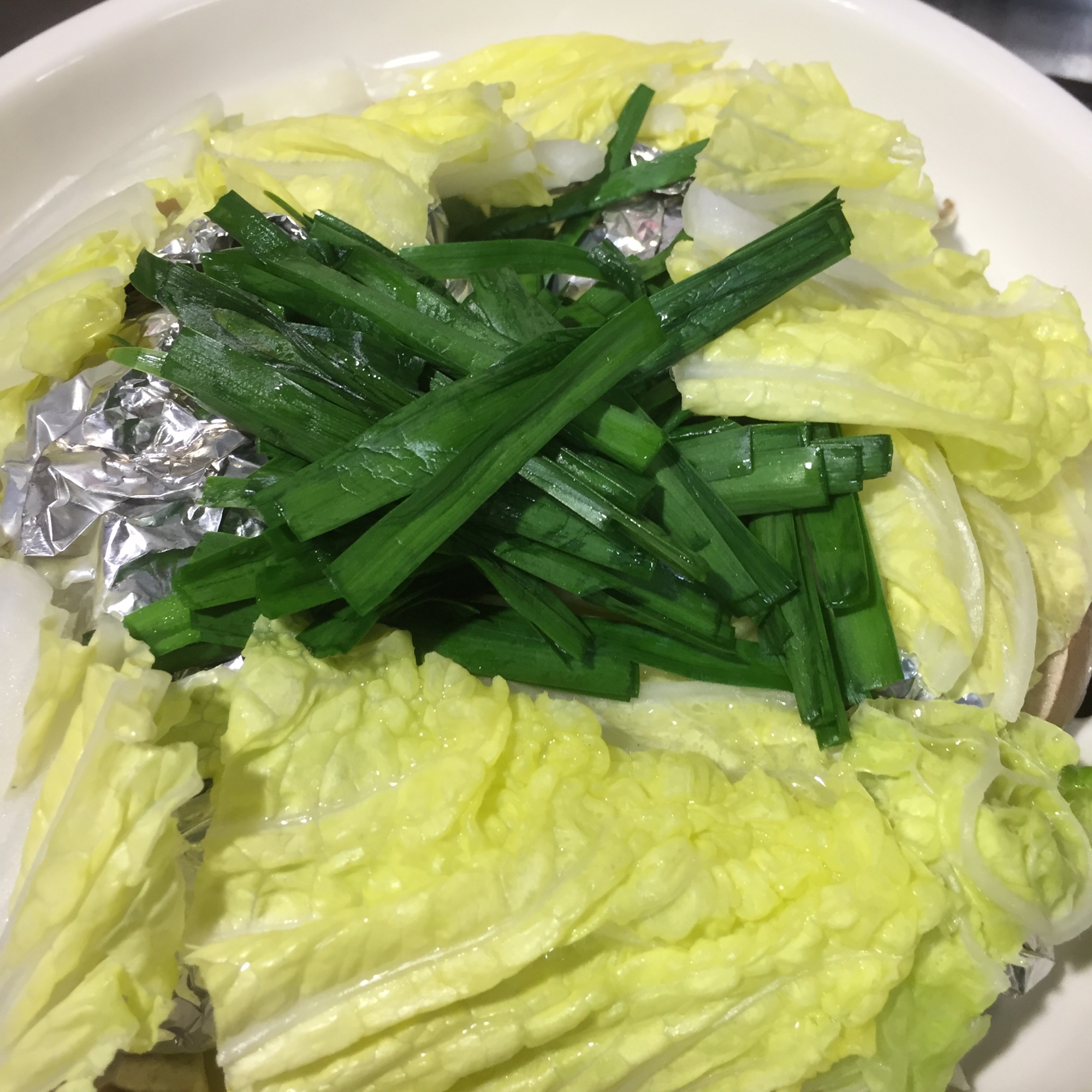 真鯛、鶏肉、野菜の蒸し鍋 タジン鍋