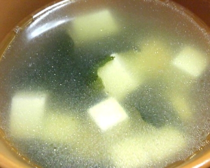 簡単～豆腐とわかめの中華スープ