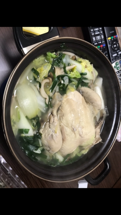 タッカンマリ　韓国の鶏の水炊き　タレがおいしい！