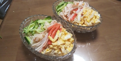 冷やし中華みたいで
美味しかったです。
野菜やたんぱく質もたくさん摂取できて、うれしい