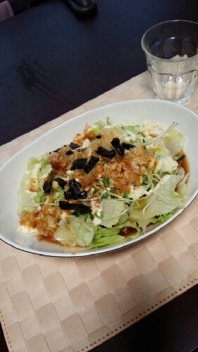 鰹節＋マヨネーズ＋めんつゆ美味しい～(*´▽｀*)
楽しても野菜はとれるしリピするでしょう♡