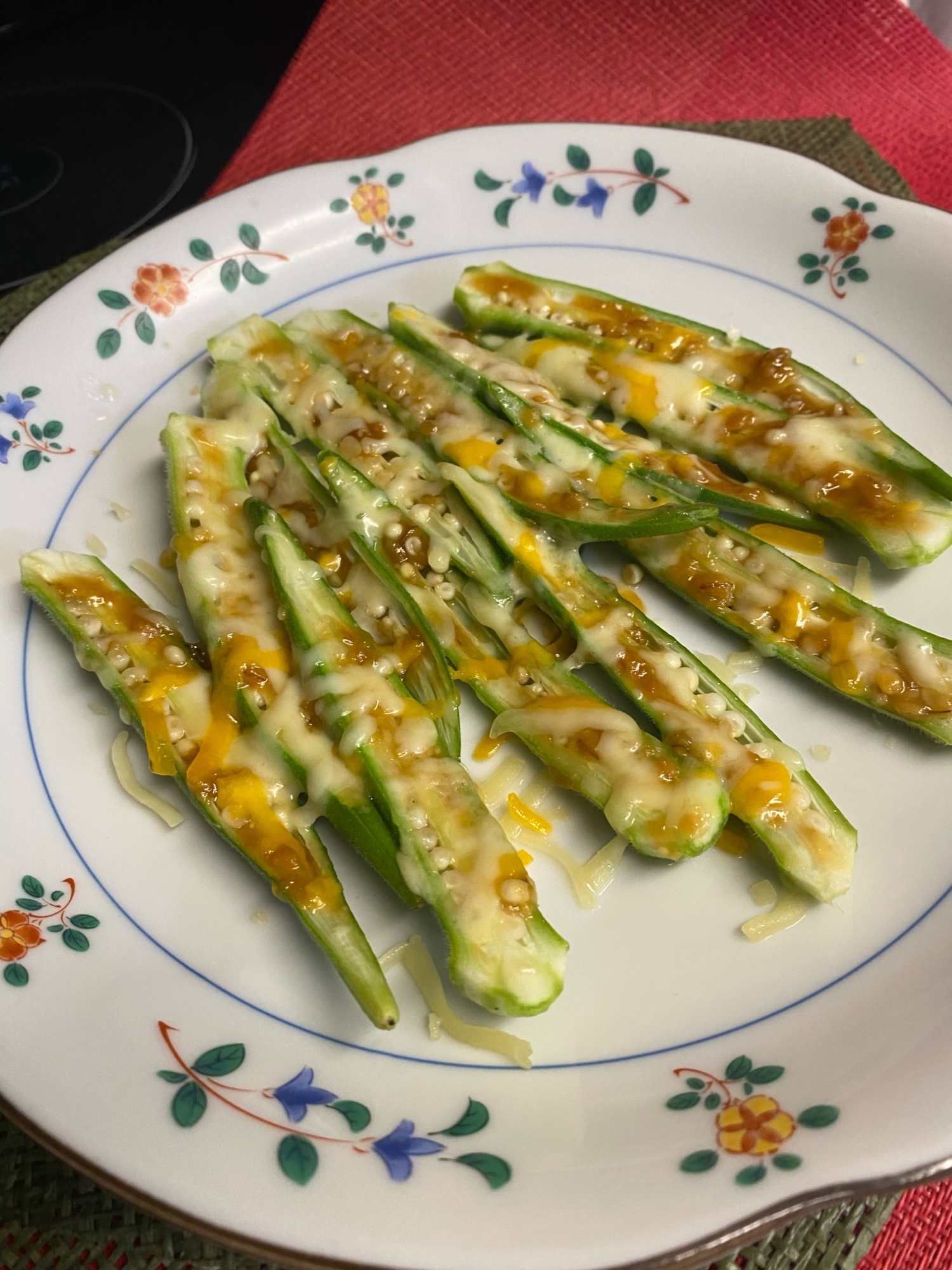 レンジで簡単❣️オクラの味噌チーズ