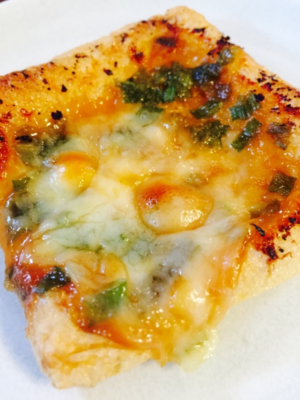 とろーり☆みそチーズの油揚げピザ