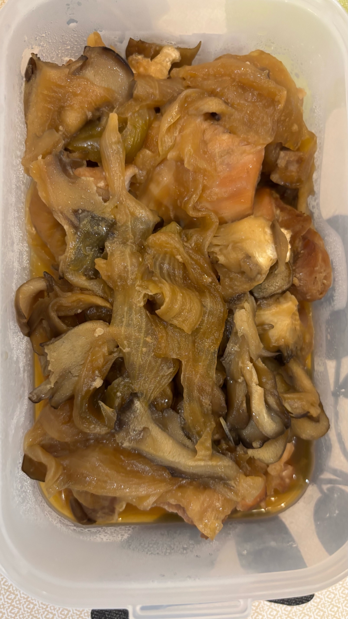 圧力鍋☆玉ねぎ舞茸鶏肉の醤油炒め