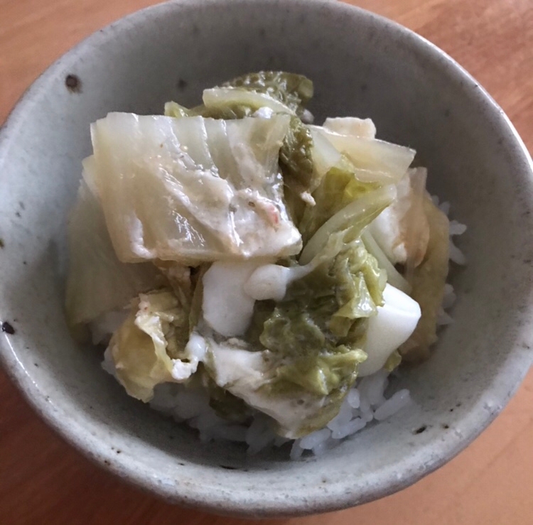 白菜と卵白のピリ辛煮丼