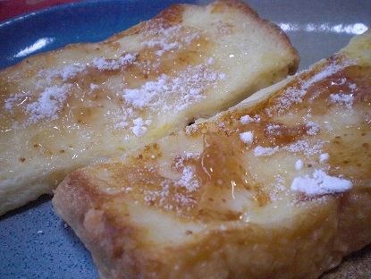 簡単朝食・おやつに☆いちご味のフレンチトースト♪