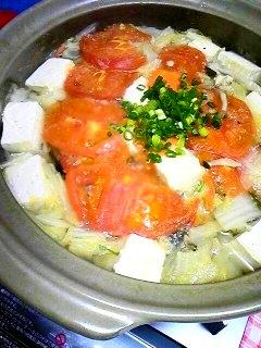 大きなホタテ入りトマト&白菜鍋