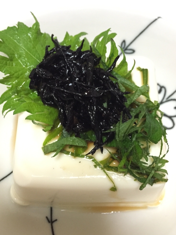 鉄分 女性ホルモン しそひじきの佃煮とシソの冷奴 レシピ 作り方 By まかろん 楽天レシピ 鉄分 女性ホルモン しそひじきの佃煮とシソの冷奴 レシピ 作り方 By まかろん 楽天レシピ