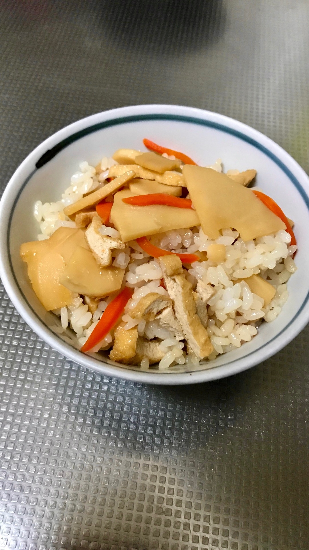 後入れたけのこご飯