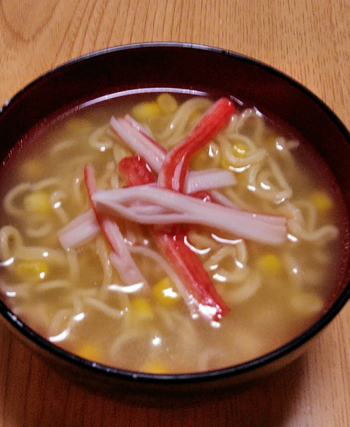 カニかまとコーンの塩ラーメン