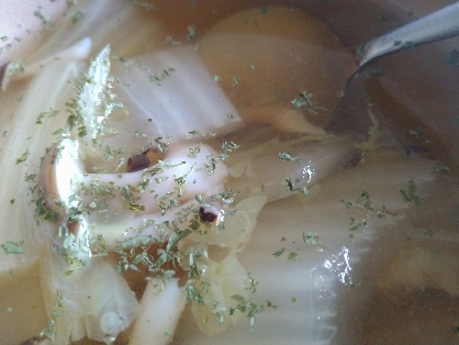 白菜と大豆の生姜スープ