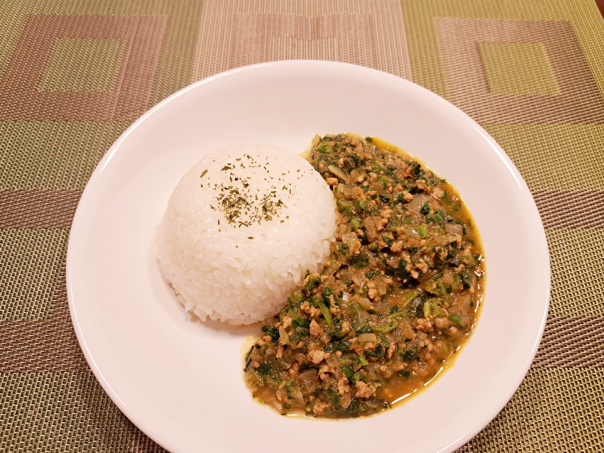 栄養満点！ほうれん草のスパイシー キーマカレー