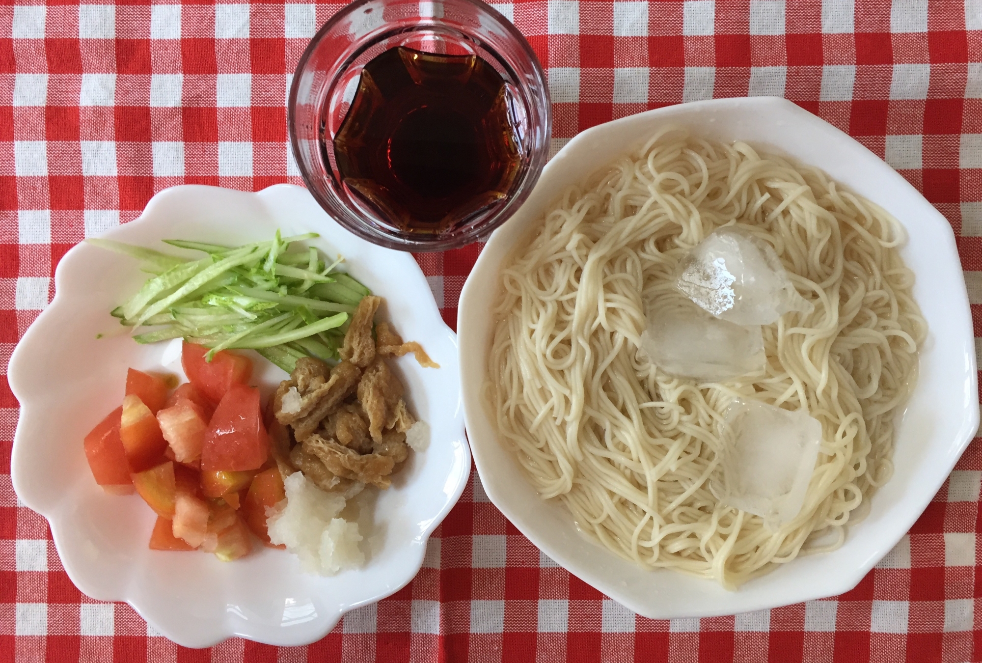 油揚げ トマト きゅうり 大根で食べるそうめん レシピ 作り方 By ともオカンyoutuber 楽天レシピ