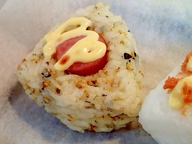 ＣＯで　カレーふりかけとＦフルトの焼きおにぎり♬