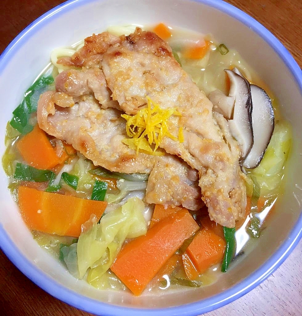 和風煮込みちゃんぽん鍋〜ゆず味噌漬け豚肉のせ〜