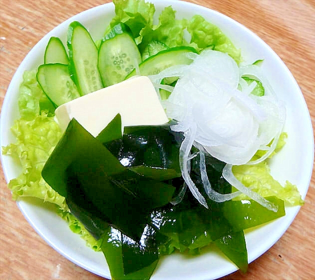 生ワカメと豆腐のさっぱりサラダ レシピ 作り方 By デラみーやん 楽天レシピ